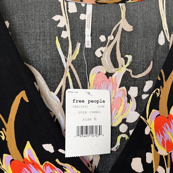 Free People Onyx Print Bella Peasant Tunic - Picture 6 of 7